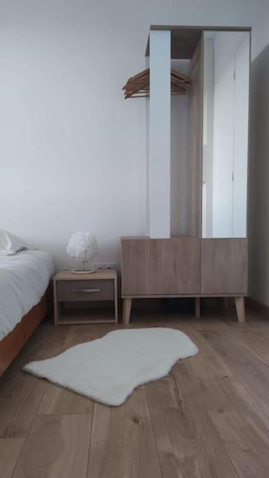 Charmant T1Bis Renove Avec Gout Rodez Buitenkant foto